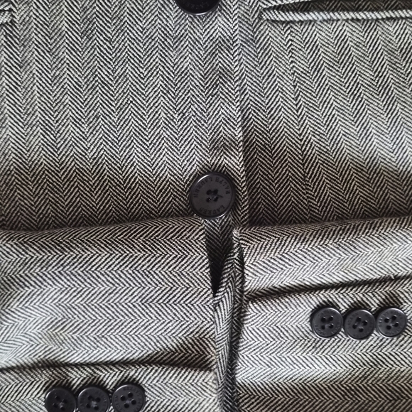 Ralph Lauren Gray Blazer with Embroidered Emblem - Picture 8 of 10